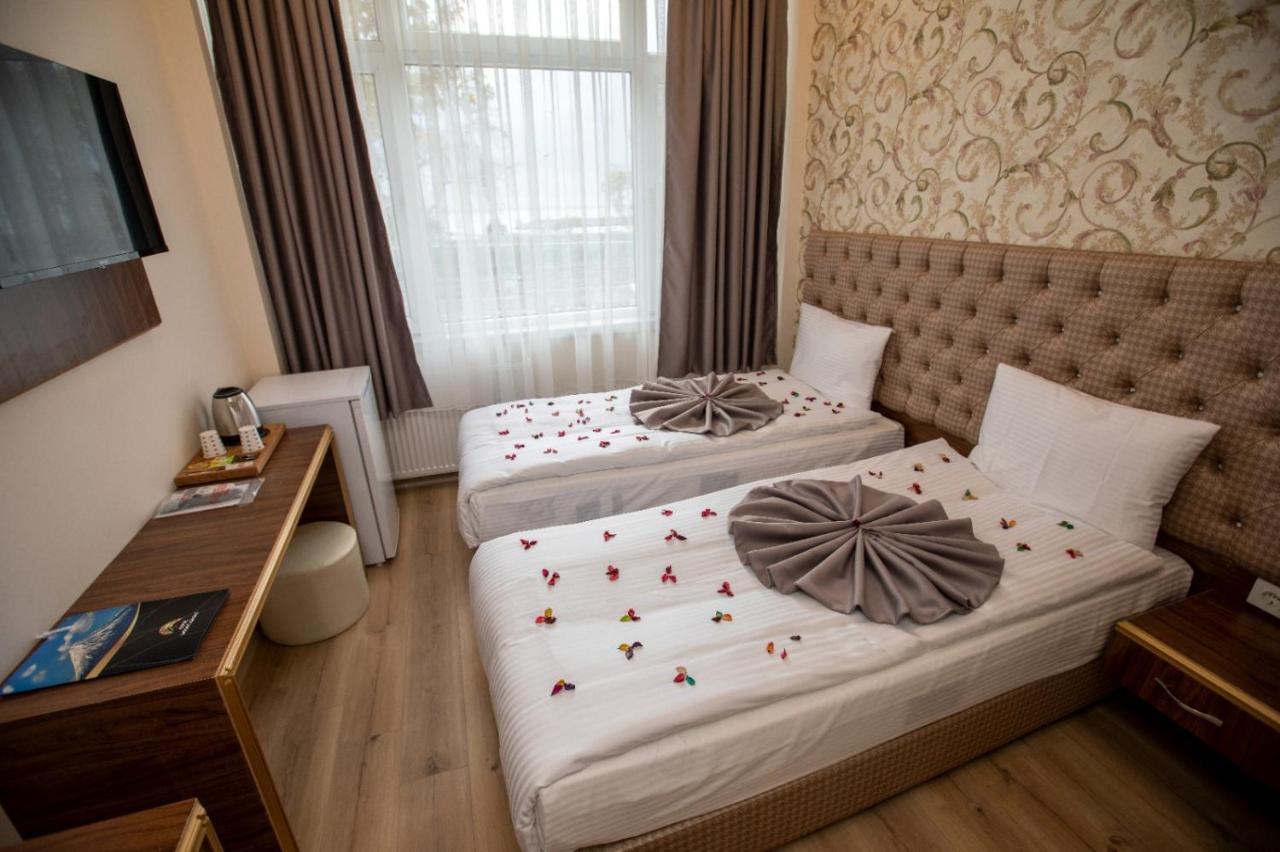 Mount Ararat Hotel Istanbul Bagian luar foto